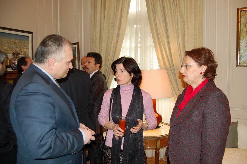 BÜYÜKELÇİ TANLAY MİLLETVEKİLLERİNE RESEPSİYON VERDİ