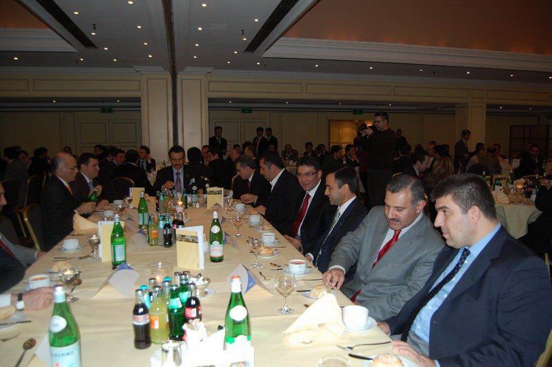 Tüzmen “Türkiye AB’ye girsin, bıyıklarımı keseceğim !”