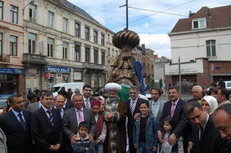 Hoca Avrupa'nın merkezinde maya çaldı