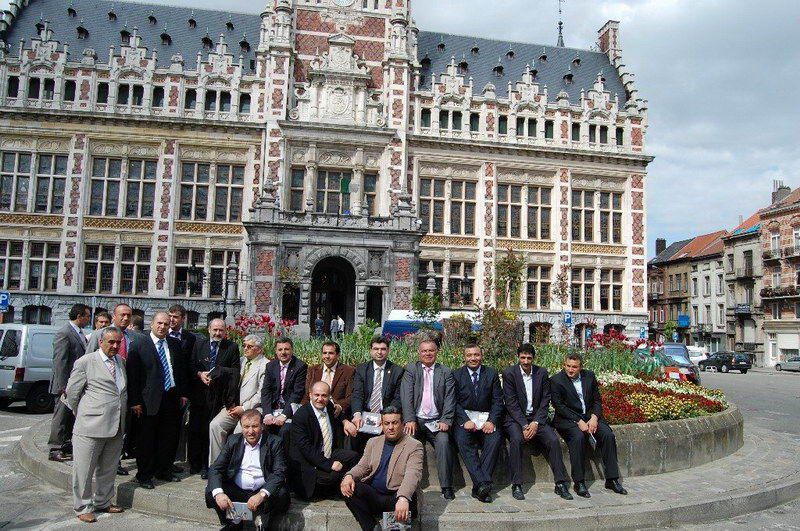 Hoca Heyetine Schaerbeek Belediyesinide kokteyl