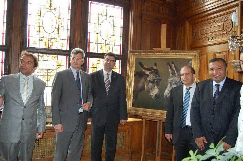 Hoca Heyetine Schaerbeek Belediyesinide kokteyl