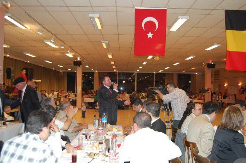 EYAD'ın gecesi coşkulu geçti...