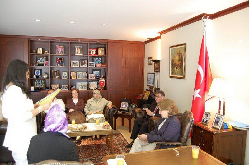 Büyükelçi Tanlay’a 'Babalar Günü' ziyareti