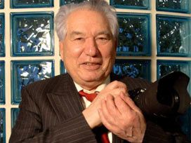Aytmatov için devlet töreni düzenlendi