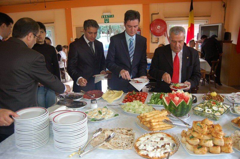 Farciennes’de Birlik Kahvaltısı