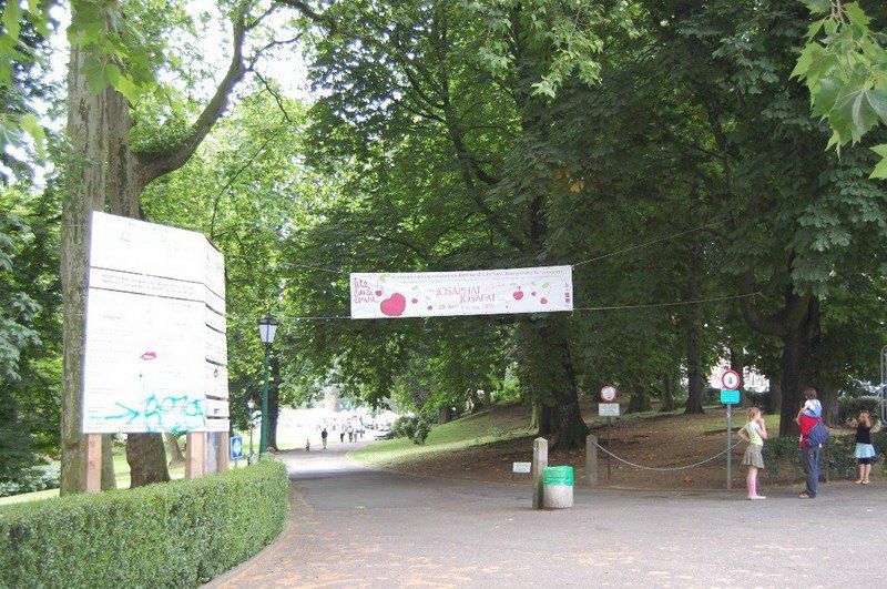 Schaerbeek'te Kiraz Festivali coşkuluydu