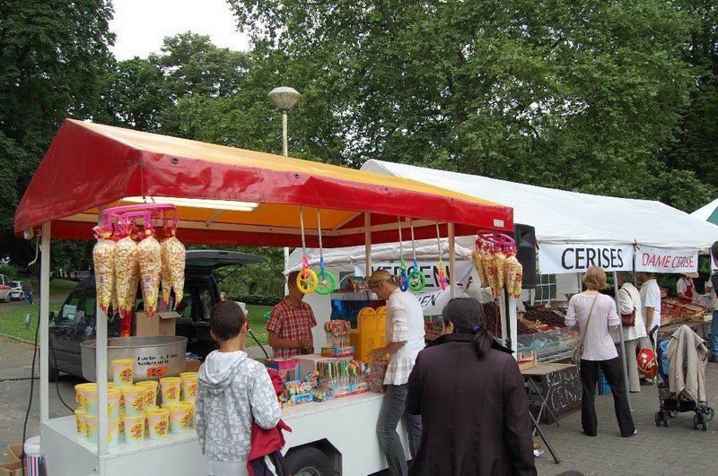Schaerbeek'te Kiraz Festivali coşkuluydu