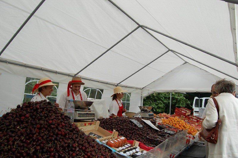 Schaerbeek'te Kiraz Festivali coşkuluydu