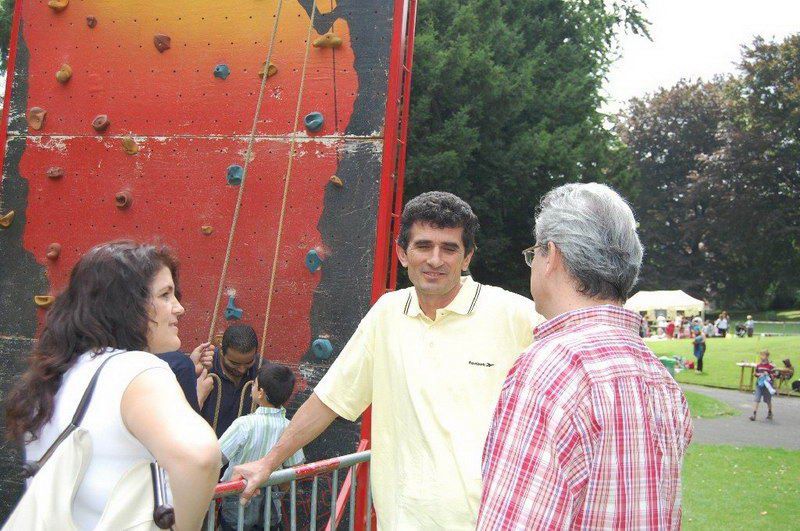 Schaerbeek'te Kiraz Festivali coşkuluydu