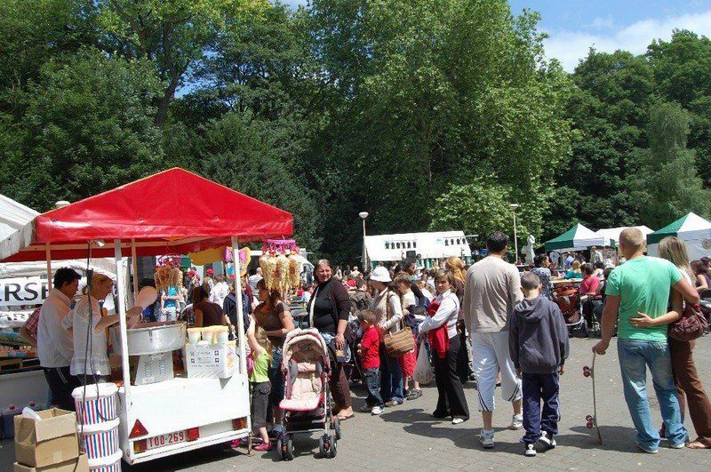 Schaerbeek'te Kiraz Festivali coşkuluydu