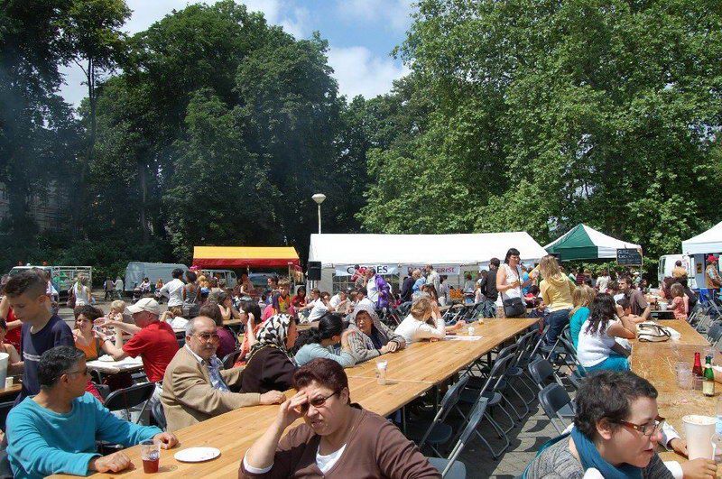 Schaerbeek'te Kiraz Festivali coşkuluydu