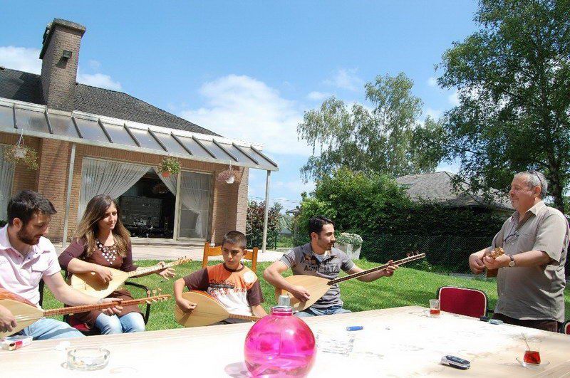 Anatolian Art Derneği Saz öğrencileri piknikte biraraya geldi