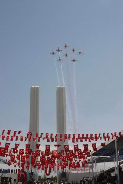 Türk Yıldızları Belçika'da Bugün Gösteri Yapacak