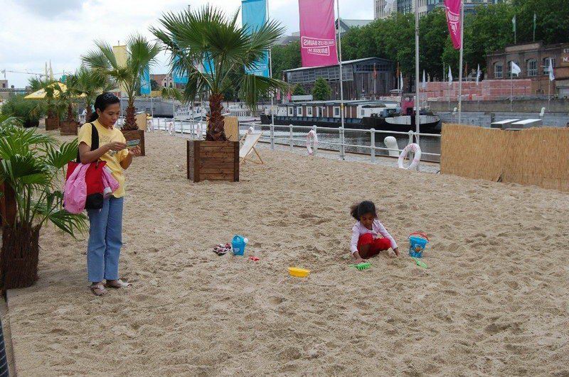 YAPAY PLAJDAN GÖRÜNTÜLER