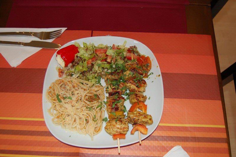 RESTO DENİZ EVERE’DE HİZMETE GİRDİ