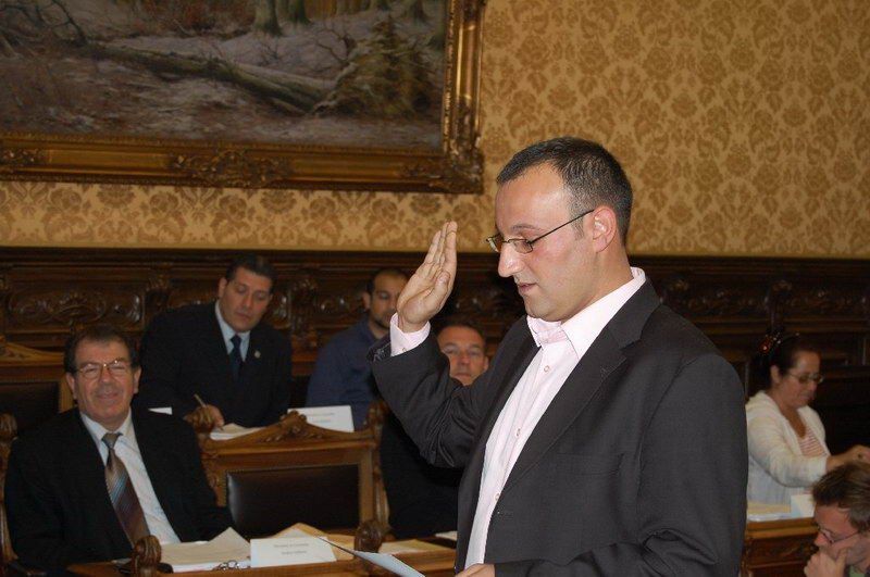 Yeni meclis üyemiz: CEVDET YILDIZ yemin etti
