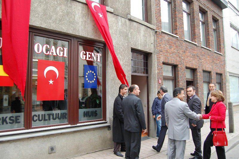 Büyükelçi Tanlay Gent’te vatandaşlarla buluştu…