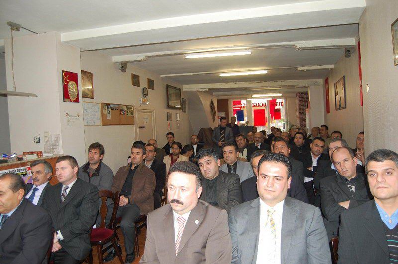 Büyükelçi Tanlay Gent’te vatandaşlarla buluştu…