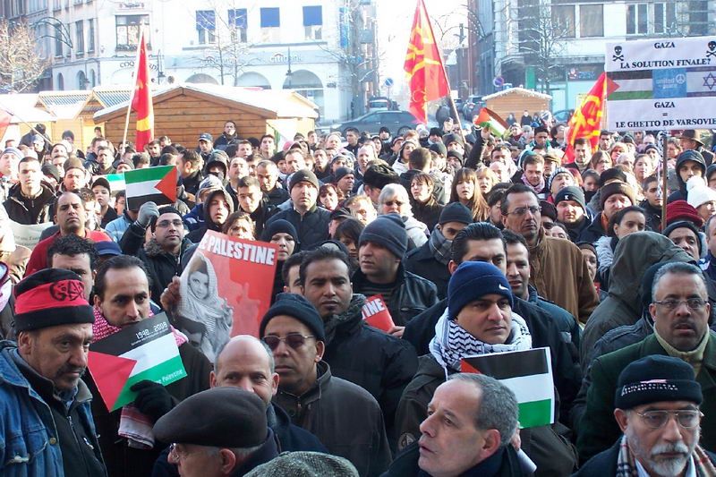 İSRAİL CHARLEROI'DE DE PROTESTO EDİLDİ