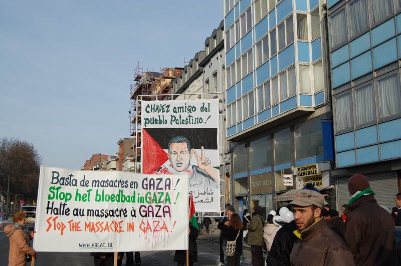 BRÜKSEL'DE ONBİNLER İSRAİL KATLİAMINI PROTESTO ETTİ