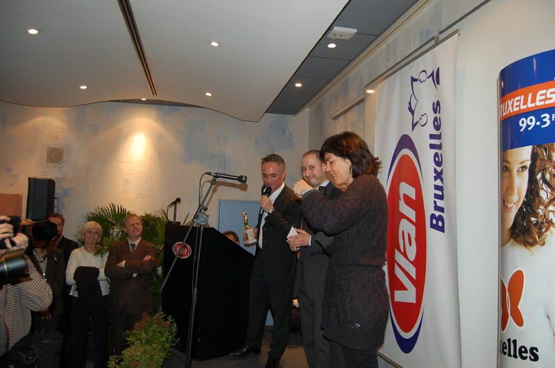 VLAN GAZETESİ ÖDÜLLERİ TÖRENLE SAHİPLERİNE VERİLDİ