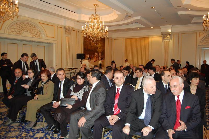 BAŞBAKAN ERDOĞAN SİVİL TOPLUM TEMSİLCİLERİYLE BULUŞTU