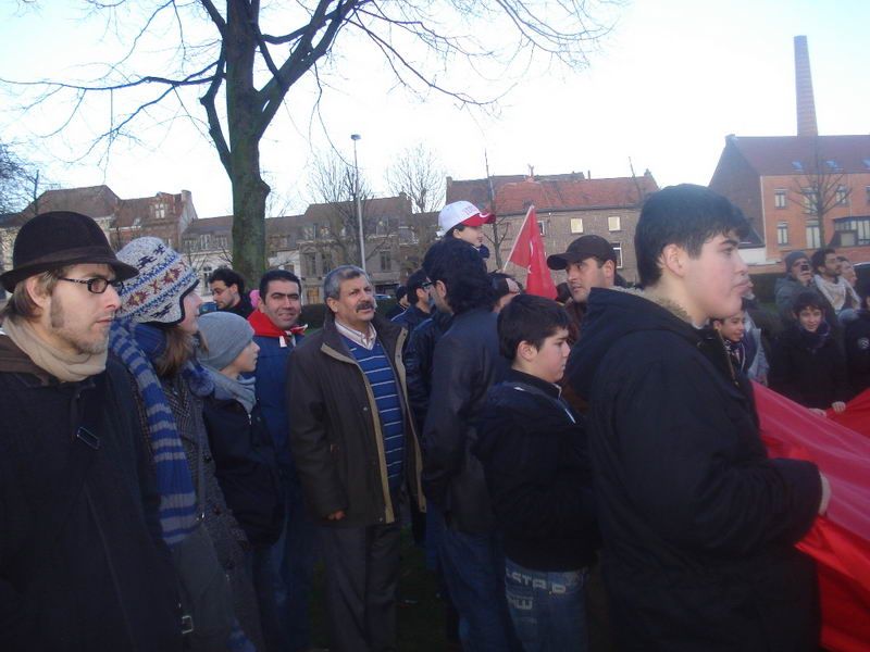 İSRAL GENT'TE DE KINANDI