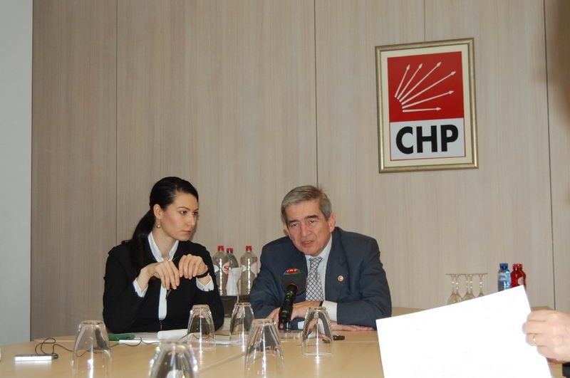 ONUR ÖYMEN AB İLE İLGİLİ GÖRÜŞLERİNİ DEĞERLENDİRDİ