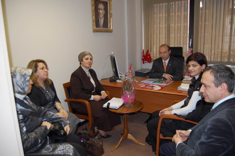 TURKISH LADY'DEN MUŞAVİRLERE ZİYARET