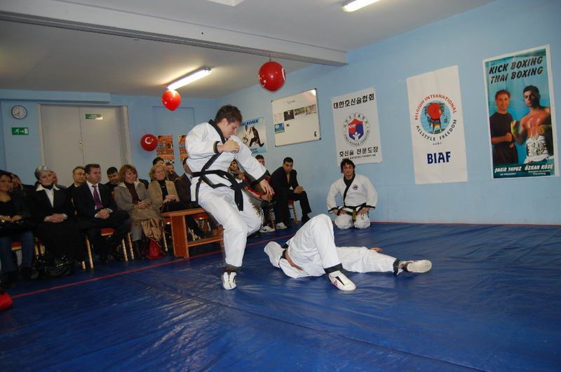 BİAF TÖRENLE AÇILDI