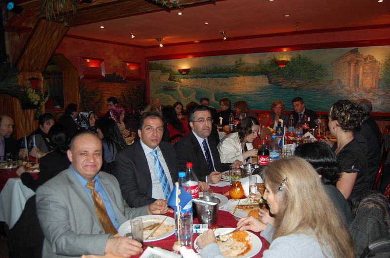 BELÇİKADAKİ ÖNCÜ KADINLARIMIZ BÜYÜK BEĞENİ TOPLADI