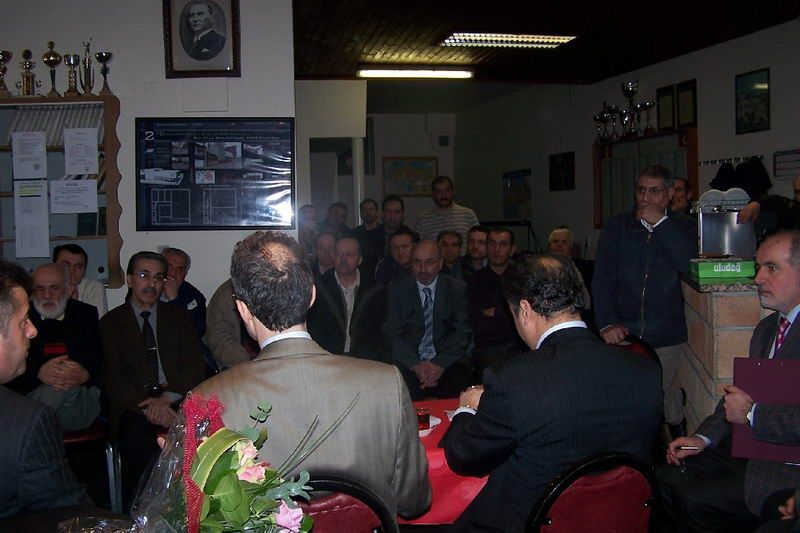 BRÜKSEL BASKONSOLOSU POROY CHARLEROI TÜRKLERİNİ ZİYARET ETTİ