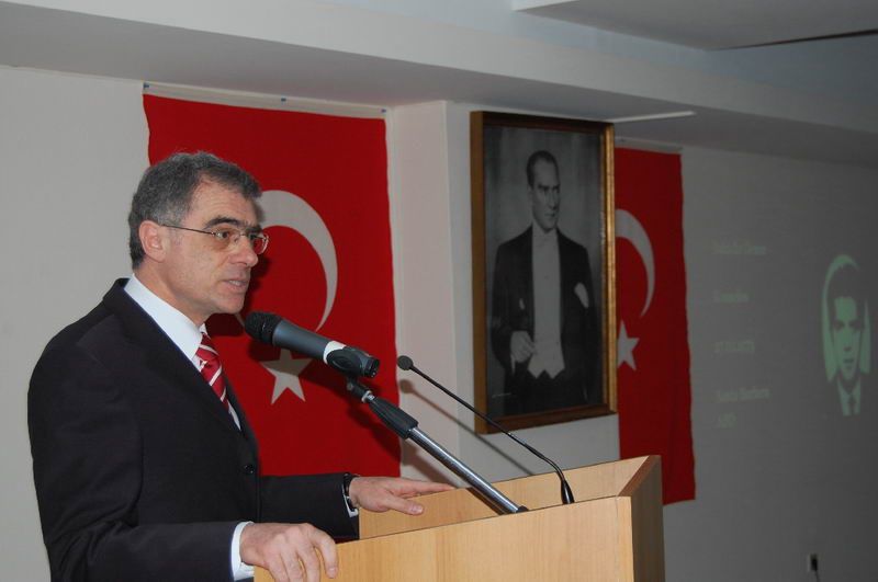 Çanakkale şehitleri Büyükelçilikte anıldı