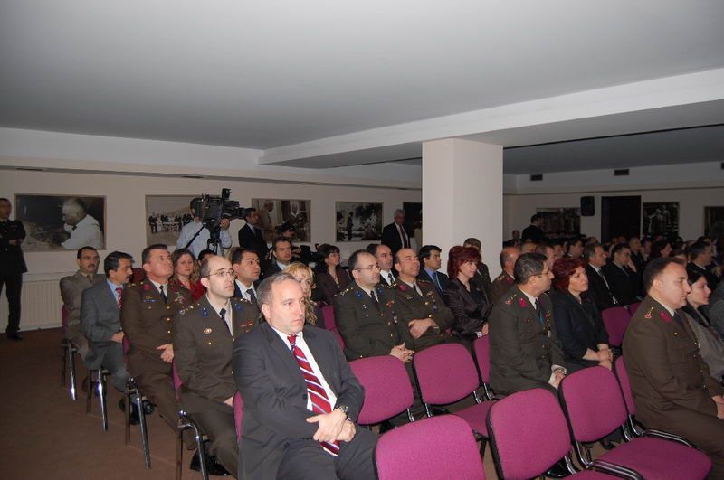 Çanakkale şehitleri Büyükelçilikte anıldı