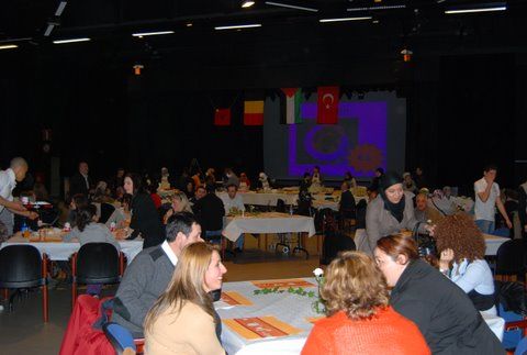 GAZZE'Lİ ÇOCUKLARA YARDIM YAPILDI