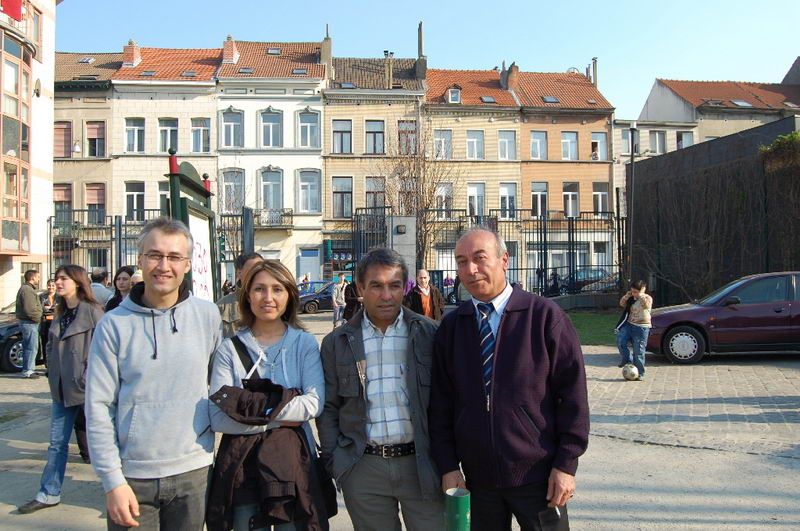 BRÜKSEL’DE NEVRUZ TÜRKÜLERLE KUTLANDI