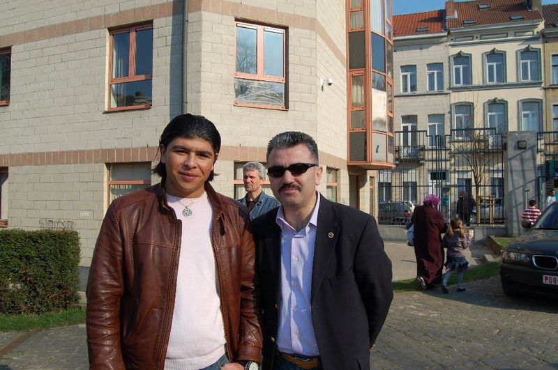 BRÜKSEL’DE NEVRUZ TÜRKÜLERLE KUTLANDI