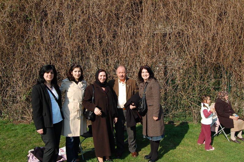 BRÜKSEL’DE NEVRUZ TÜRKÜLERLE KUTLANDI