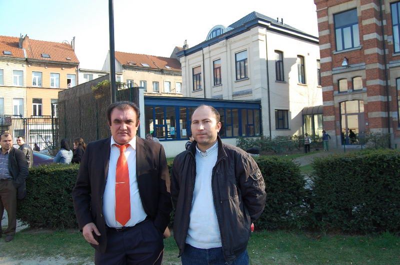 BRÜKSEL’DE NEVRUZ TÜRKÜLERLE KUTLANDI