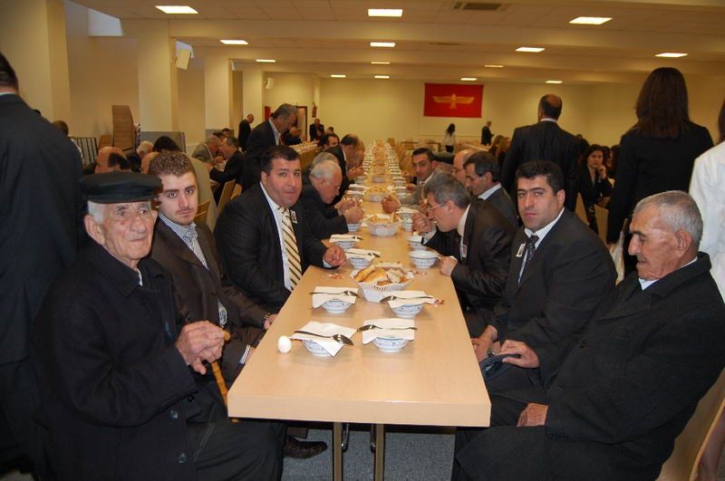 SÜRYANİLER PASKALYA BAYRAMLARINI KUTLADILAR