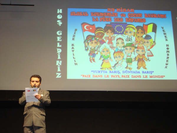 LİEGE BÖLGESİNDE COŞKULU 23 NİSAN KUTLAMASI