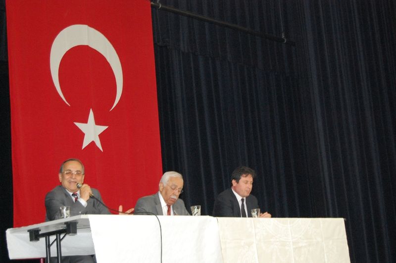 MİLLİ MESELELERİMİZ MASAYA YATIRILDI