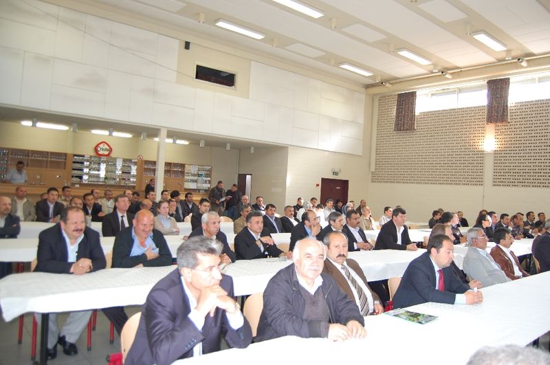 SOMUNCUOĞLU: “IRKÇILIĞA KARŞIYIZ DİMİMİZDE IRKÇILIĞI KABUL ETMEZ”