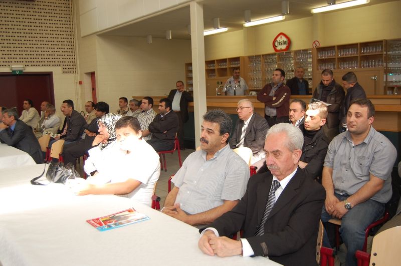 SOMUNCUOĞLU: “IRKÇILIĞA KARŞIYIZ DİMİMİZDE IRKÇILIĞI KABUL ETMEZ”