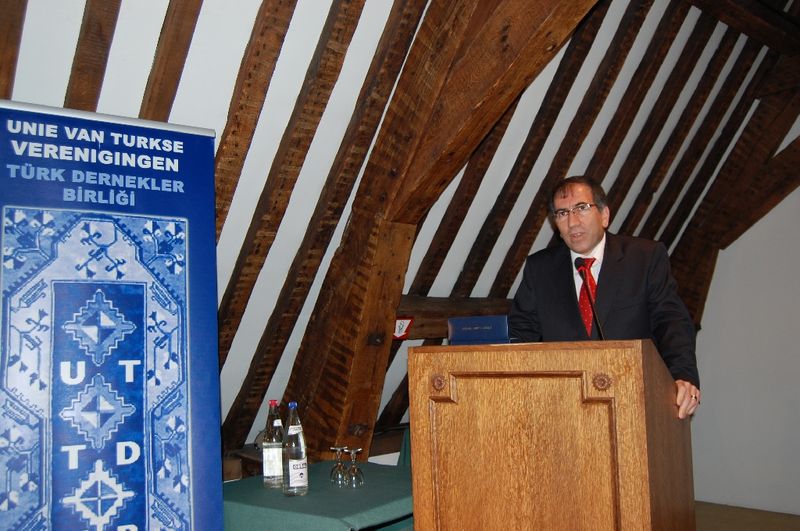 II. Uluslararası Eğitim ve Uyum Kongresi start aldı