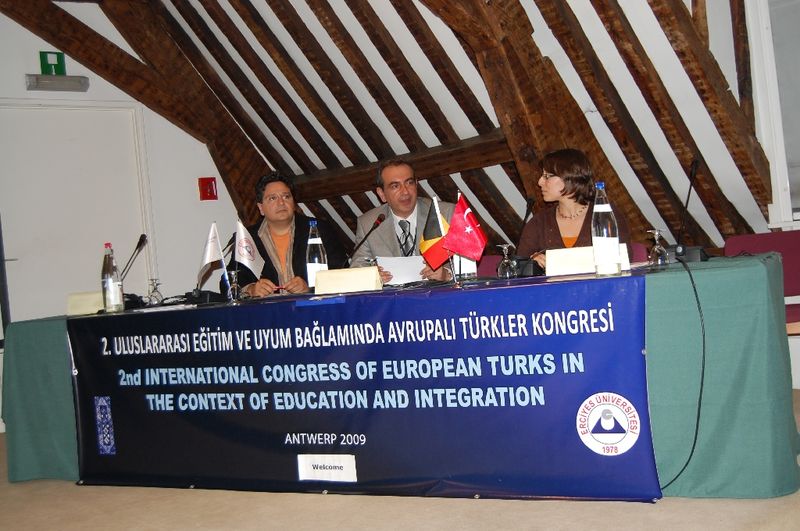 II. Uluslararası Eğitim ve Uyum Kongresi start aldı