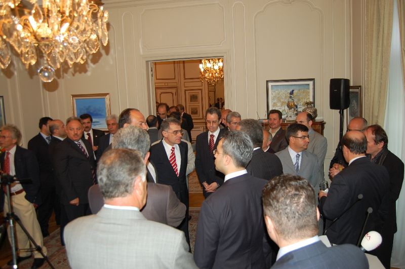 BÜYÜKELÇİ TANLAY'DAN BAKAN YAZICI ONURUNA RESEPSİYON