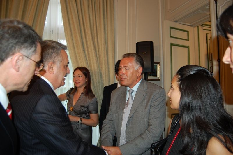 BÜYÜKELÇİ TANLAY'DAN BAKAN YAZICI ONURUNA RESEPSİYON