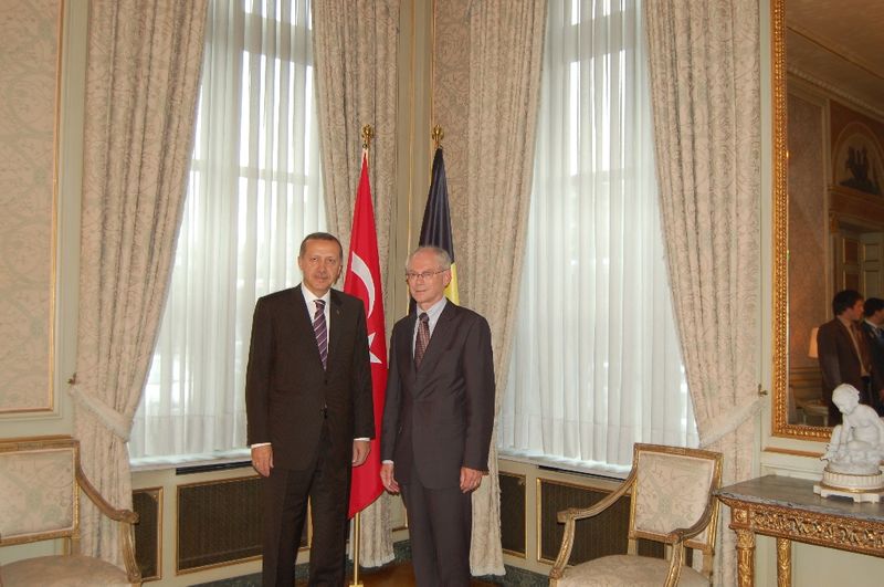 BAŞBAKAN ROMPUY BAŞBAKAN ERDOĞANI AĞIRLADI