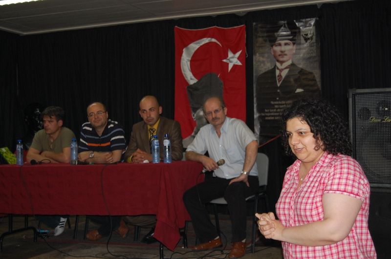 BULGARİSTAN AVRUPA MİLLETVEKİLİ KAZAK DESTEK İSTEDİ